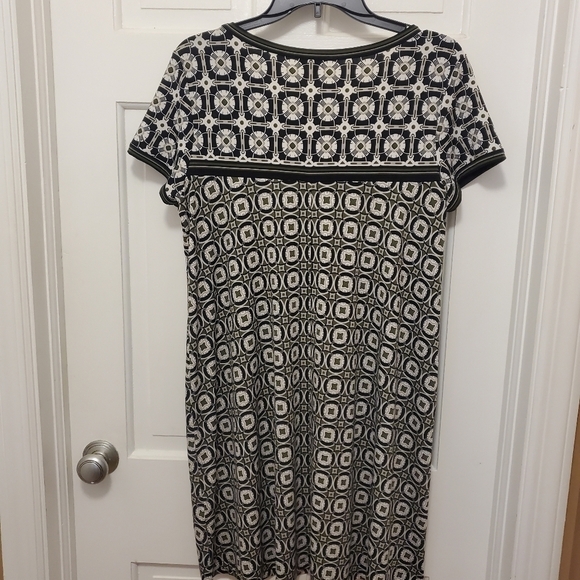 Max Studio Black & White Geometric Jersey Knit Dress Size Large - Picture 8 of 10
